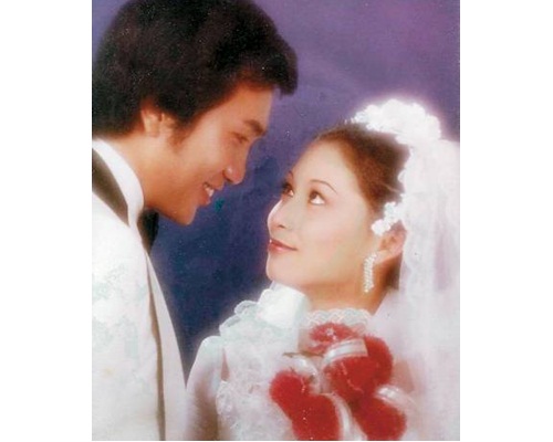 1977年歐陽佩珊與郭鋒結婚