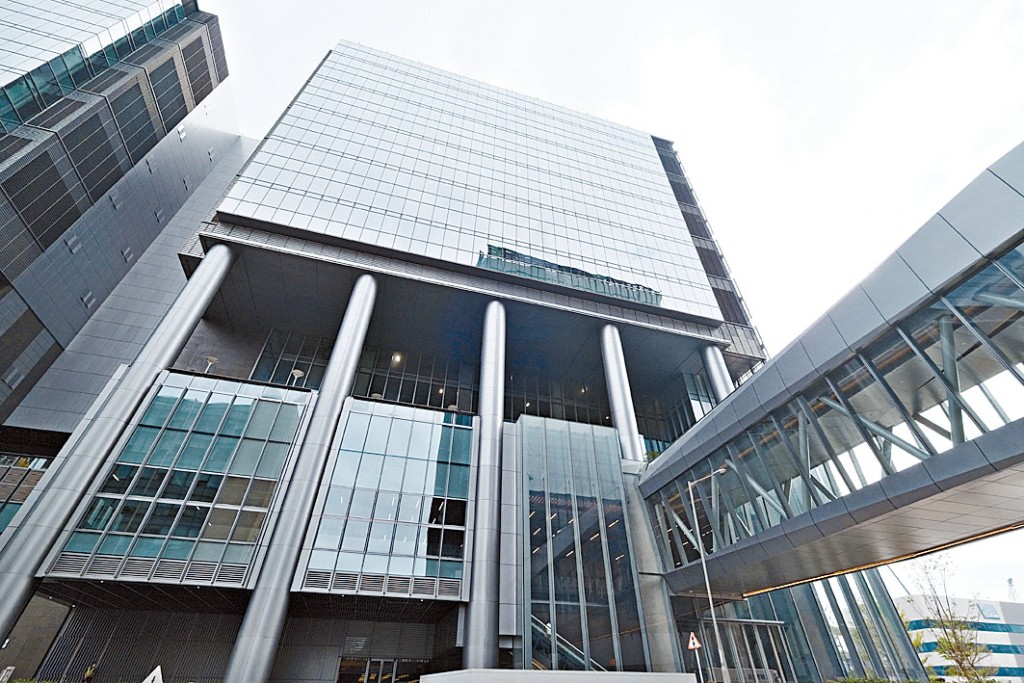將軍澳創新園先進製造業中心早前開幕，支援本港創新工業發展。