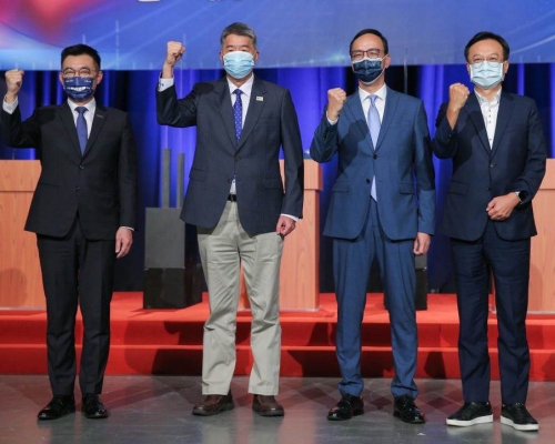 國民黨主席改選電視辯論會舉行。網上圖片