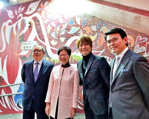 正在東京訪問的特首林鄭月娥出席旅發局推廣活動,著名藝人香取慎吾亦有到場支持。吳雋妍攝