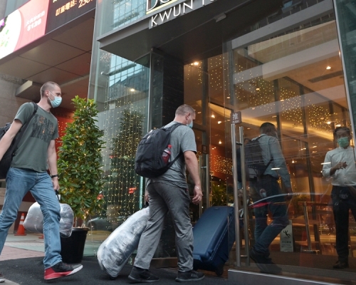 食衛局指已與酒店達成有關共識,啟用整幢酒店供緊密接觸者入住。資料圖片