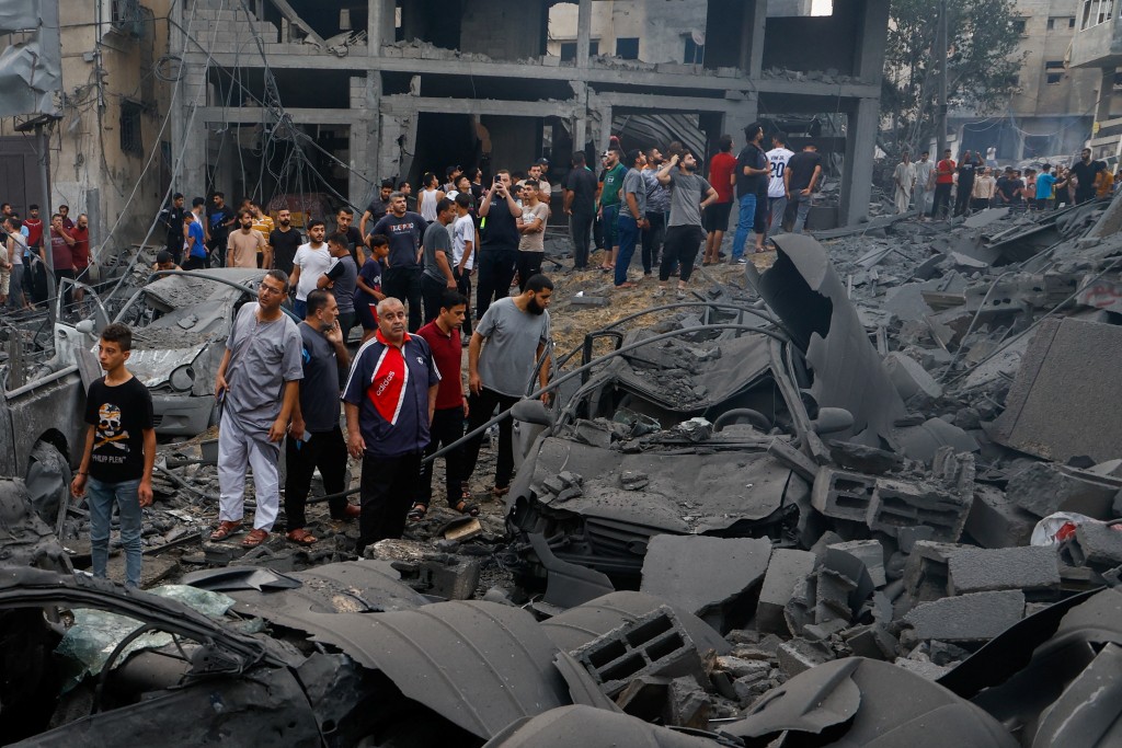 以色列空袭加沙地带，造成重大破坏。路透社