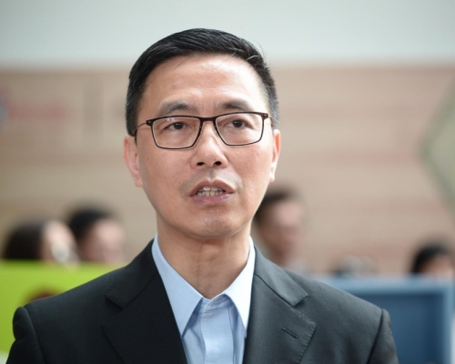 楊潤雄指中小五外無需急追進度。資料圖片