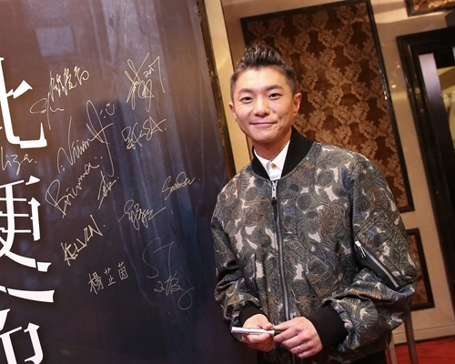 周國賢擔演電影男主角,挑戰演暴力高中生及化身地下判官。
