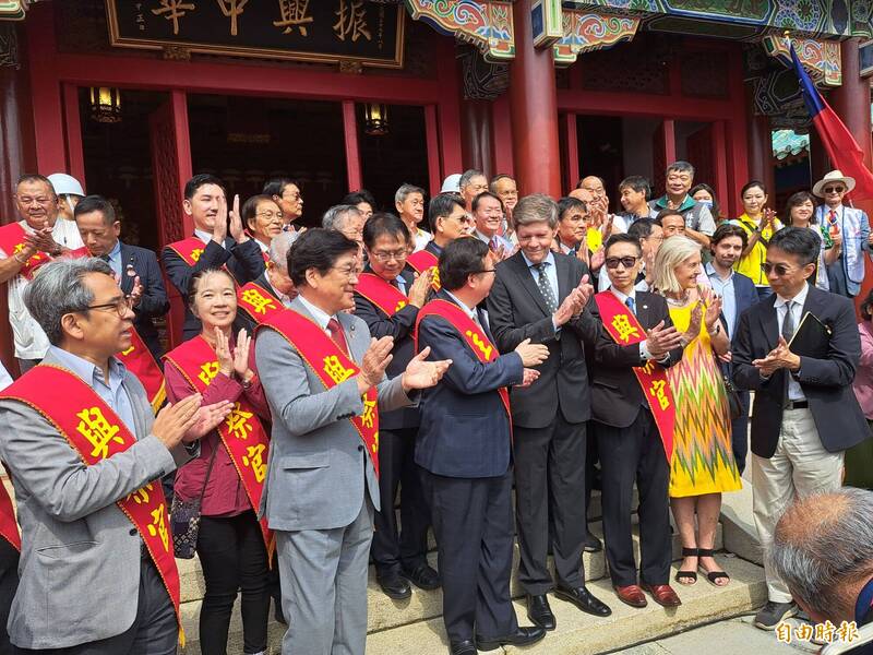 郑文灿日前担任“明延平王郑成功来台363周年中枢祭典”主祭官。自由时报