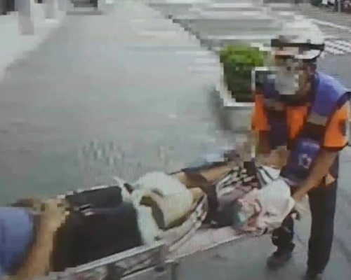 傷者被送往醫院治療,無生命危險。互聯網圖片