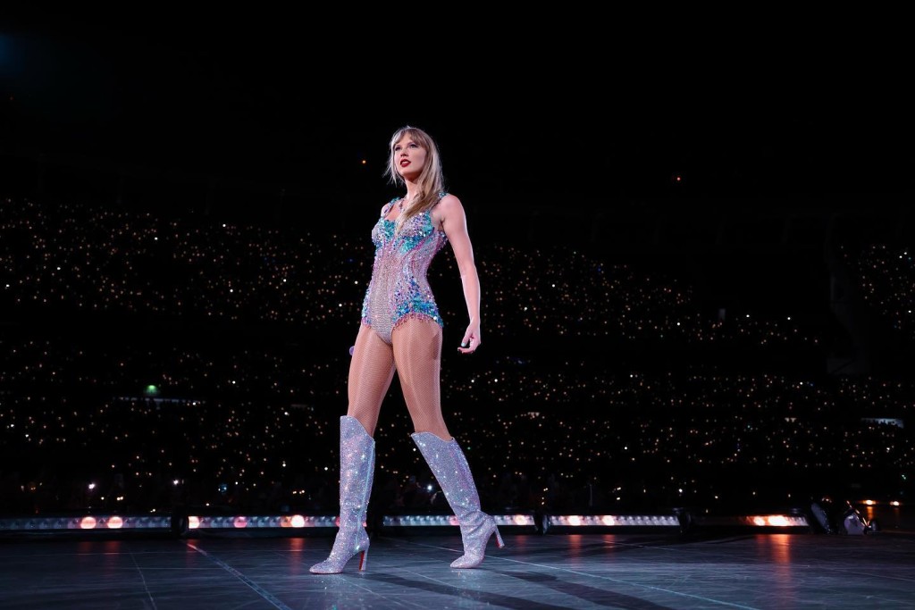 Taylor Swift今年3月开始，先在美国举行巡回演唱会「The Eras Tour」。