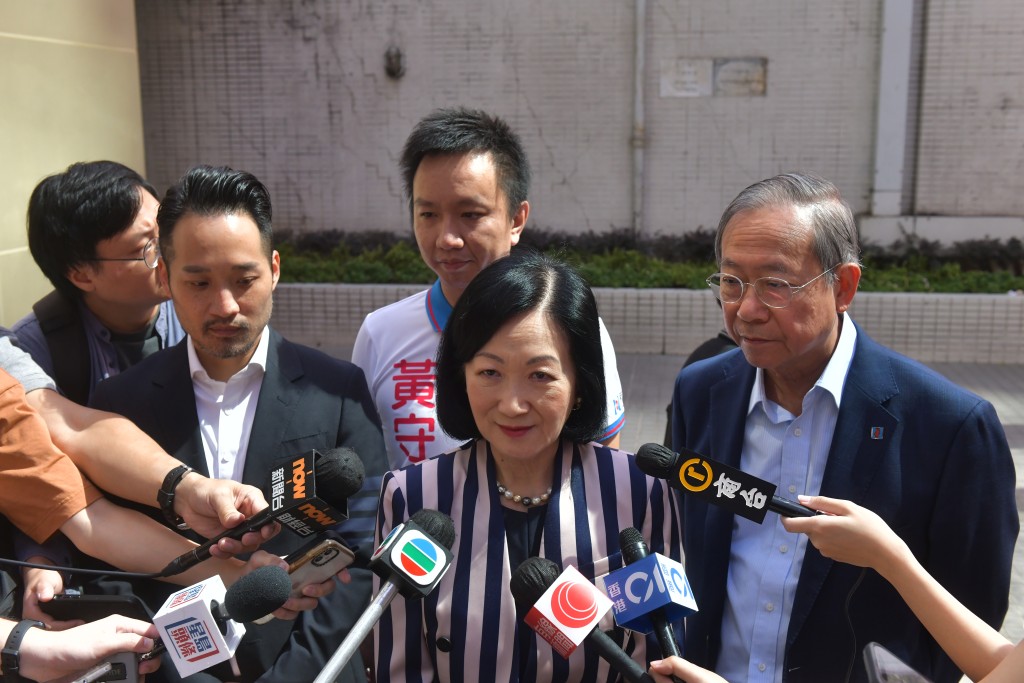 新民党主席叶刘淑仪早前指对方曾是新民党前副主席，可联络她取提名。资料图片