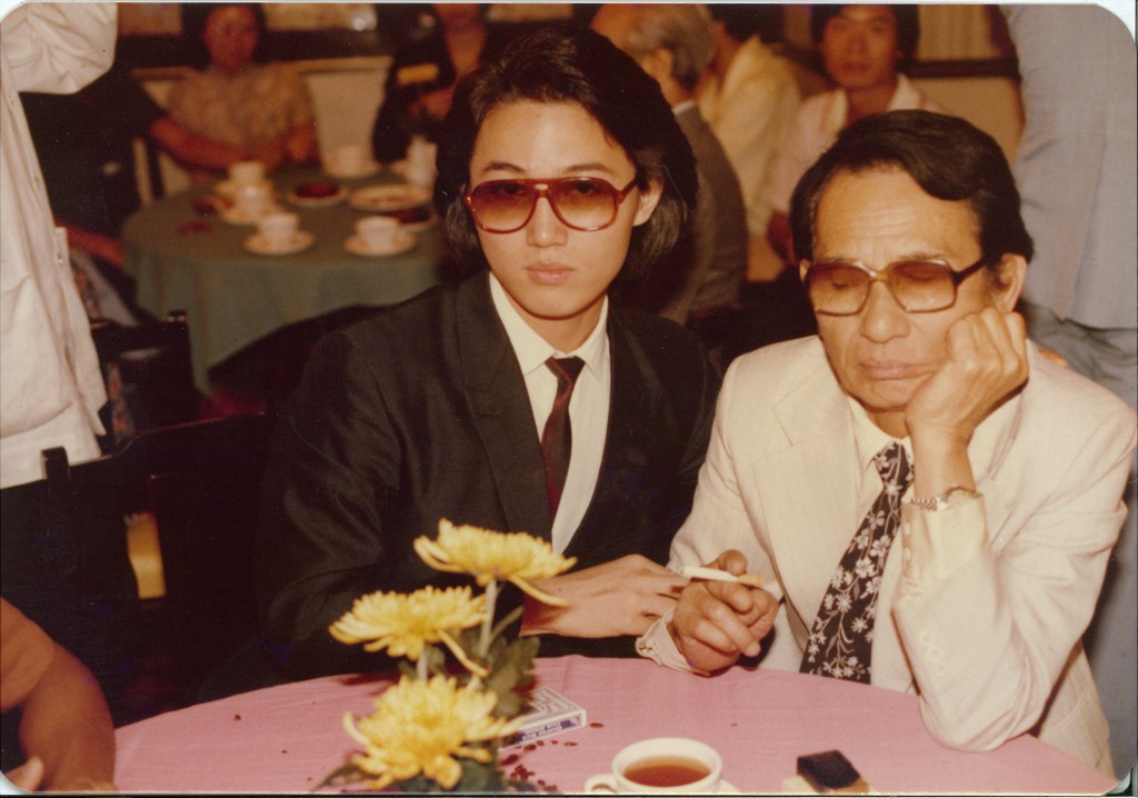 周启生父亲是粤语片演员周吉。