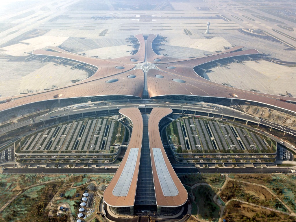 北京大興國際機場今正式營運。新華社圖片