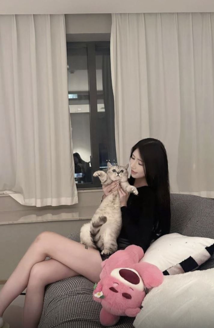 吳甄楨以往在社媒上打造上流人設。