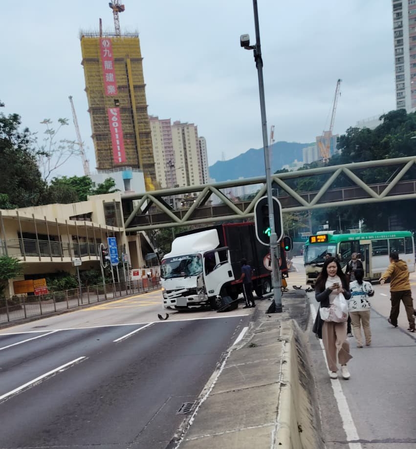 fb香港突发事故报料区图片