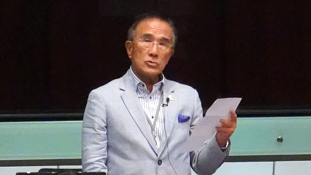 田北辰冀特首可以「一鎚定音」將球場全轉為公共球場。資料圖片 田北辰冀特首可以「一鎚定音」將球場全轉為公共球場。資料圖片