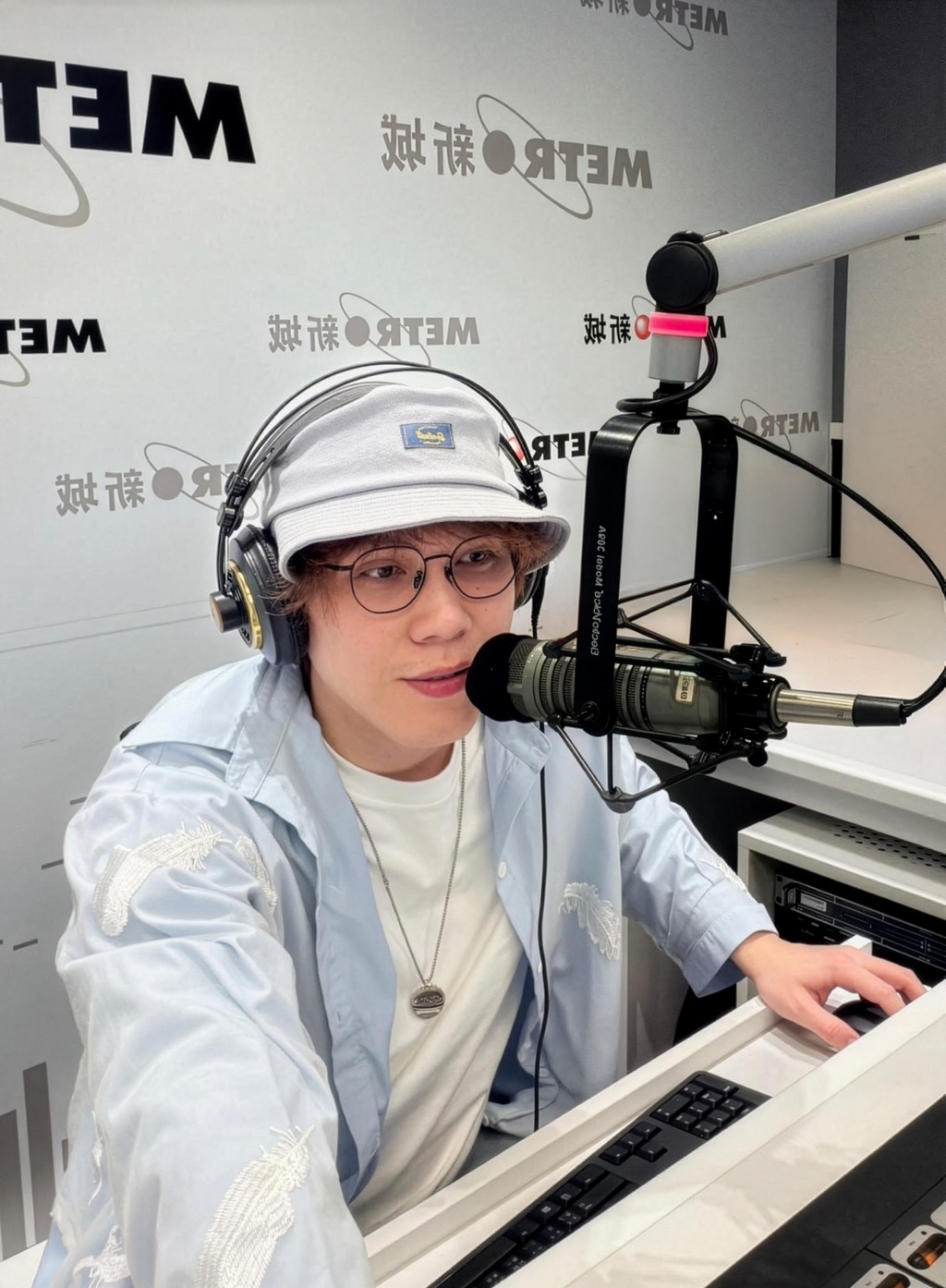 .灣區聲勢力_新城知訊台主持 T.MAX。