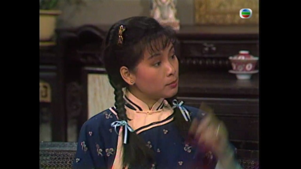 刘雅丽在《苏乞儿》饰演刘德华的女朋友邝慕男。