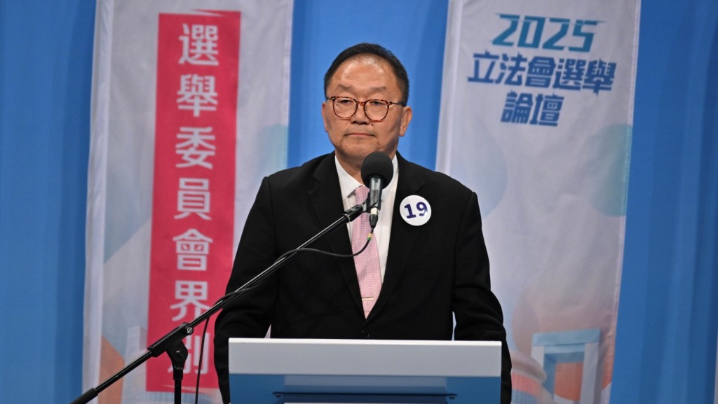 黃錦輝關注政府如何協助企業理解何謂「重要數據」,會否提供指引或負面清單。 黃錦輝關注政府如何協助企業理解何謂「重要數據」,會否提供指引或負面清單。