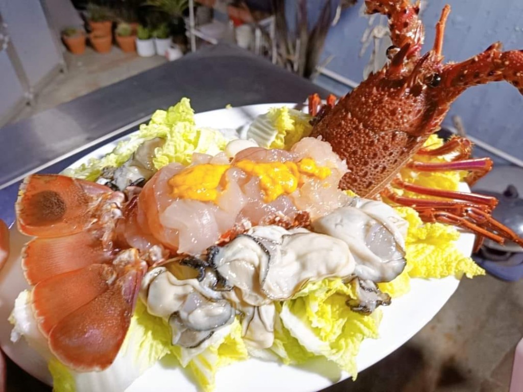 网民上载自家制龙虾美吃（图二）。fb「香港街市鱼类海鲜研究社」图片