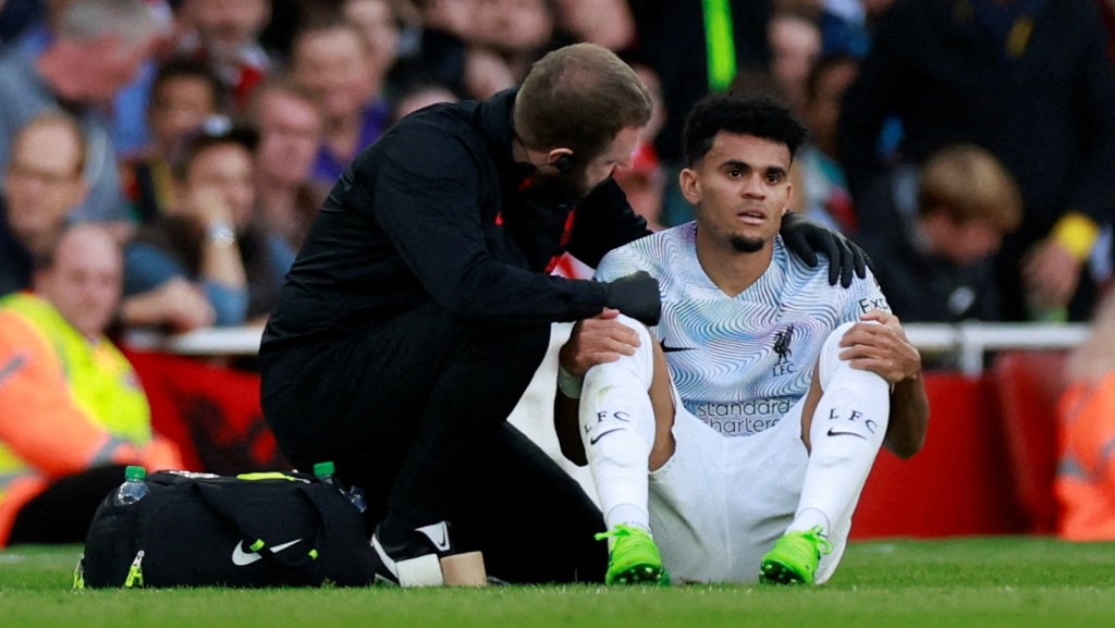 路尔斯戴亚斯（右）自10月开始养伤至今。Reuters