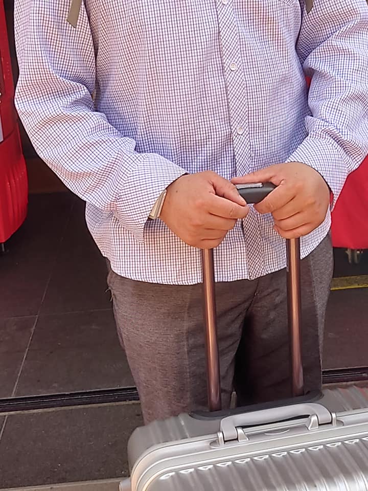 有數名手帶人士在元朗出現。石景澄Facebook圖片