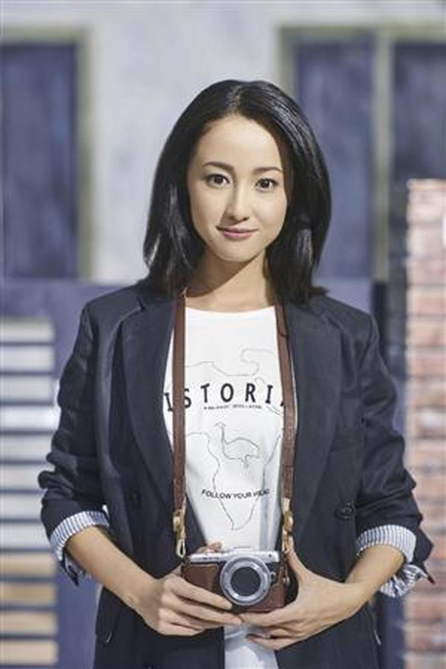 片瀨好友澤尻英龍華19年涉毒被捕後形象插水。