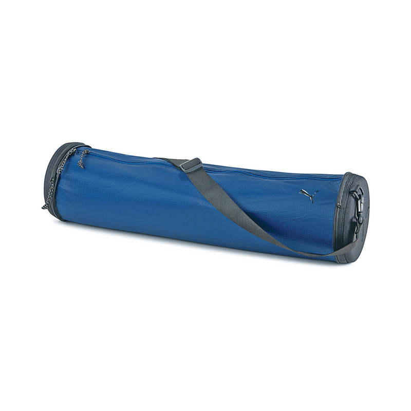 ●圓形瑜伽墊袋，打開拉鏈後可擴充成藍色長筒形肩袋，輕易收藏瑜伽墊。