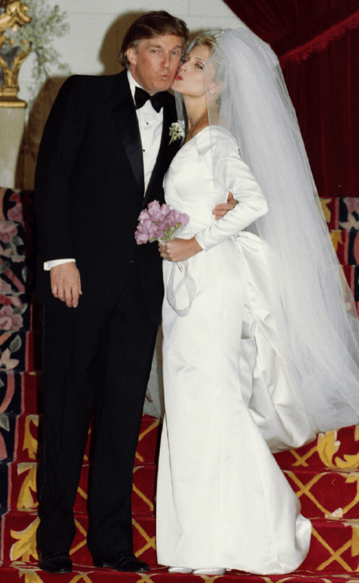 特朗普与梅普尔斯结婚的照片。路透社