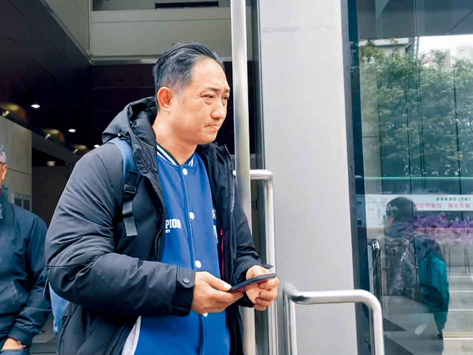 被告馮偉新辦理公屋入伙時隱瞞正與妻離婚，被判虛假陳述罪成。