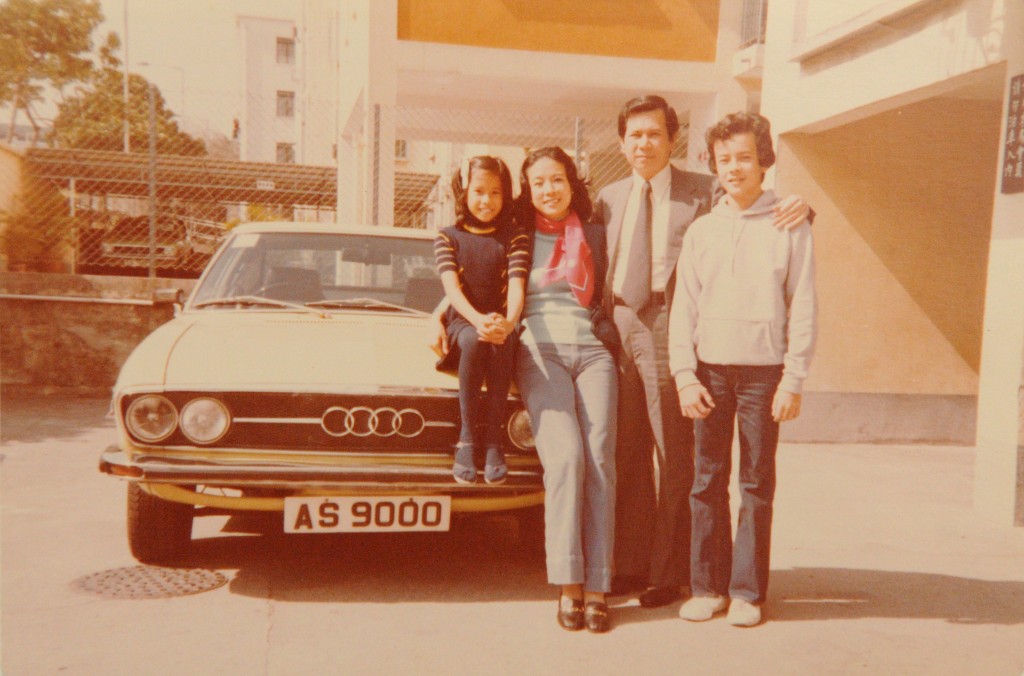 莫文蔚父亲于70年代已经揸Audi！