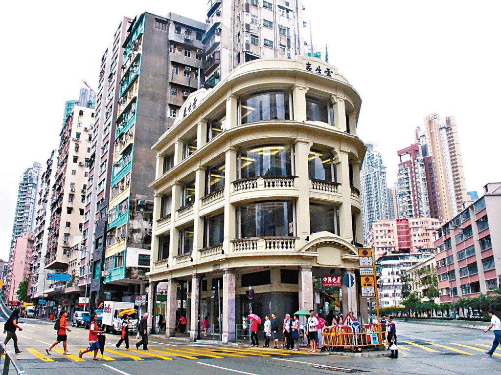 為推動中醫藥文化，鍾志豪指《藍圖》會探討怎樣將旅遊及傳統中醫藥文化結合。圖為雷生春堂。