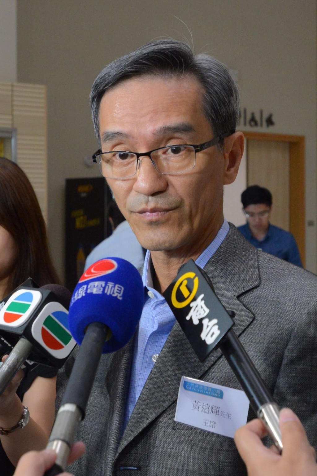 黃遠輝指發展粉嶺高爾夫球場會影響行政長官粉嶺別墅。