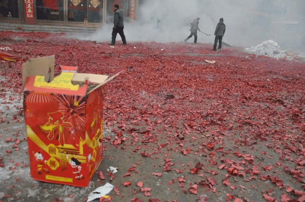 廣東順德新通告，節假日，可限時在指定時間地點燃放煙花炮仗。