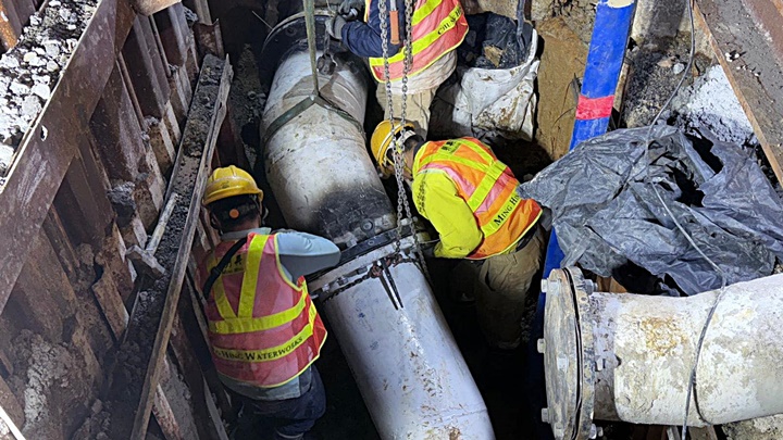 水務署人員進行搶修。fb：滴惜仔