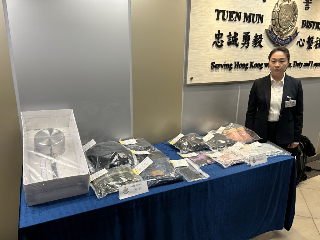 屯門警區刑事部總督察莊婉娜指案中兇器疑為一個直徑19厘米的不鏽鋼煮食煲。