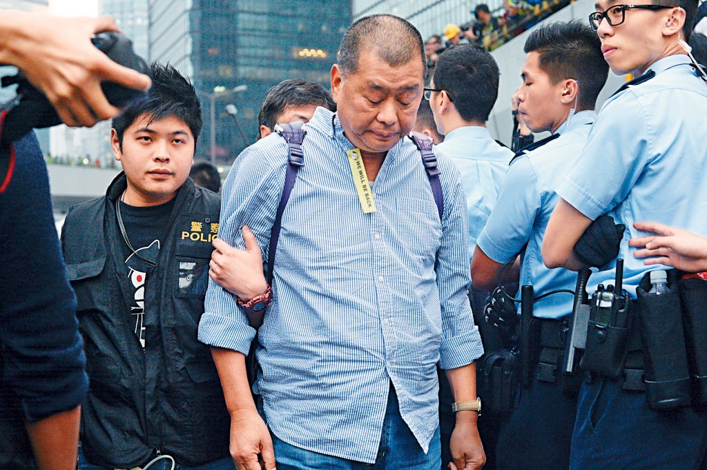 黎智英与《苹果》三间相关公司涉串谋勾结外国势力案，进入第60日审讯。