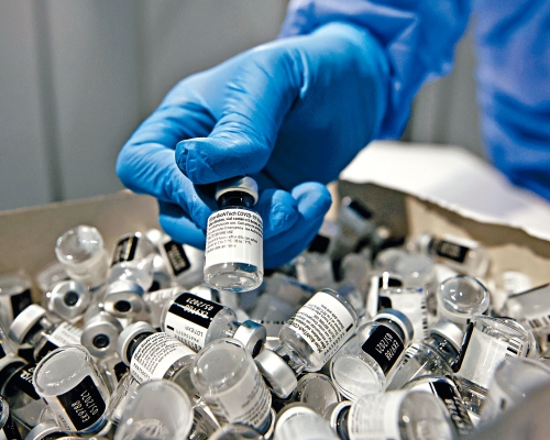 憧憬新冠口服藥即將面世下，全球疫苗股遭拋售。