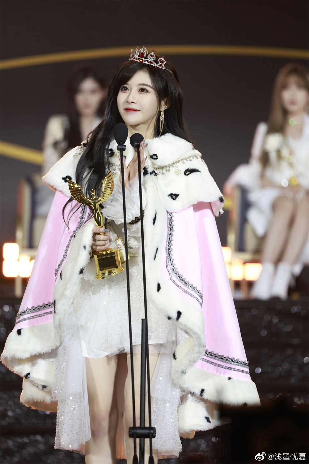 段藝璇在SNH48第九屆總選舉中獲得亞軍。