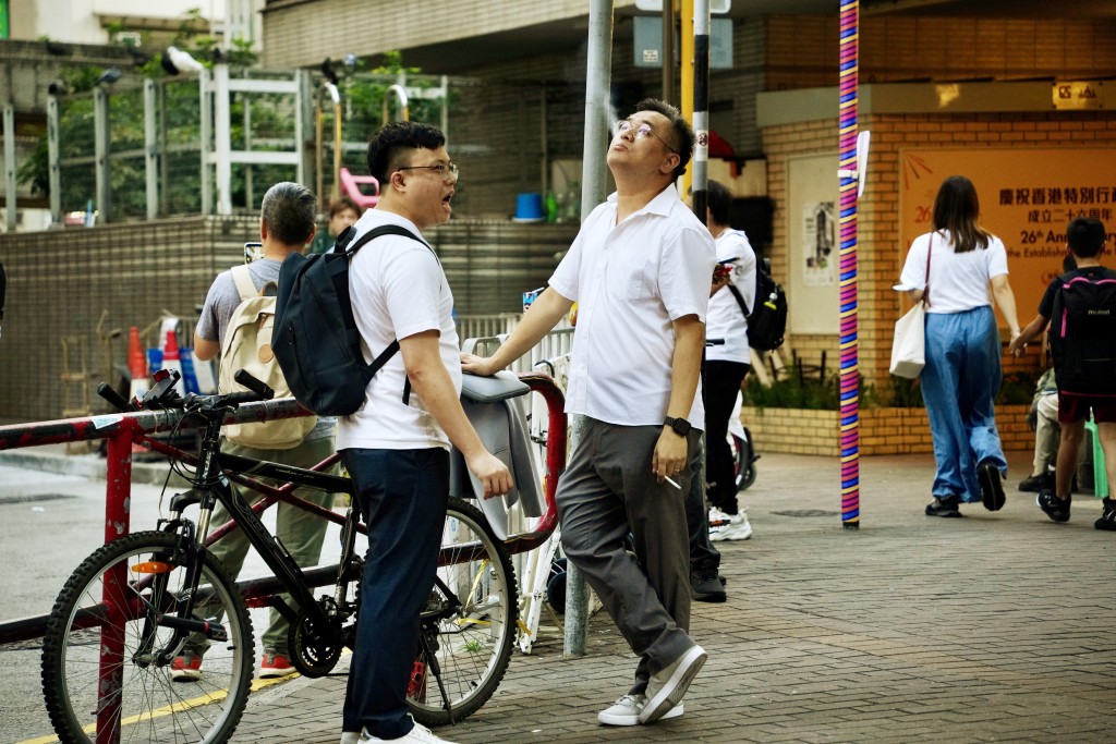 元旦起擴大禁煙區及禁止排隊時吸煙。