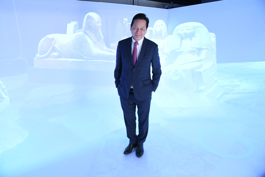 總校長陳偉佳表示,資訊科技向來是該校重視的項目,因此該校亦需要提升設備,以配合時代的進步。 總校長陳偉佳表示,資訊科技向來是該校重視的項目,因此該校亦需要提升設備,以配合時代的進步。