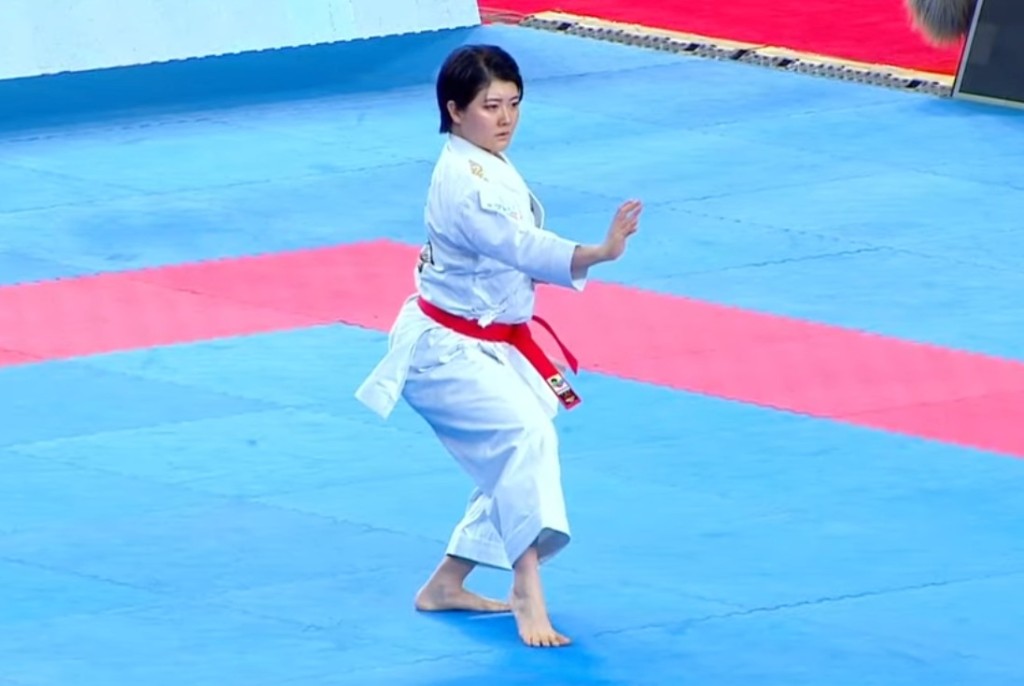 劉慕裳決賽擊敗尾野真步(圖)奪金。直播截圖 劉慕裳決賽擊敗尾野真步(圖)奪金。直播截圖