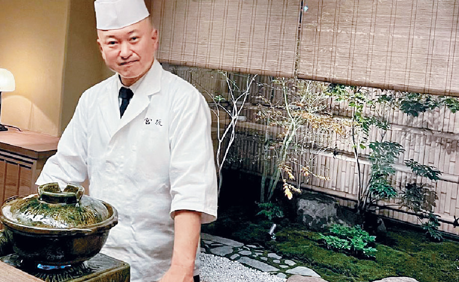 ■大廚宮坂席前為我們煮飯