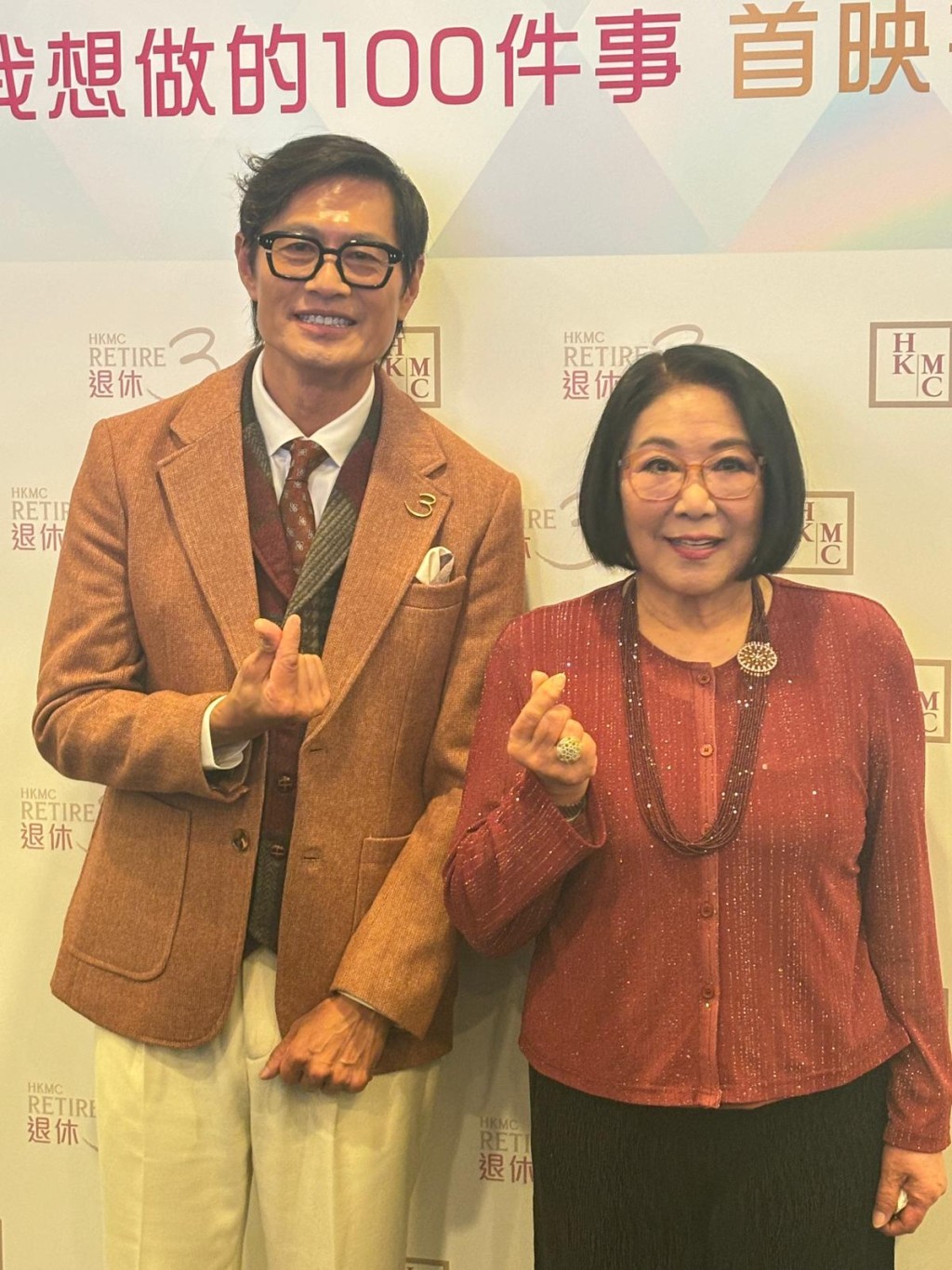 李司棋指與黃德斌早於《真情》時結緣,「轉眼差不多30年,感覺神奇!」 李司棋指與黃德斌早於《真情》時結緣,「轉眼差不多30年,感覺神奇!」