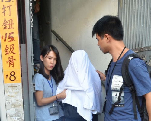 警方拘捕1名女子