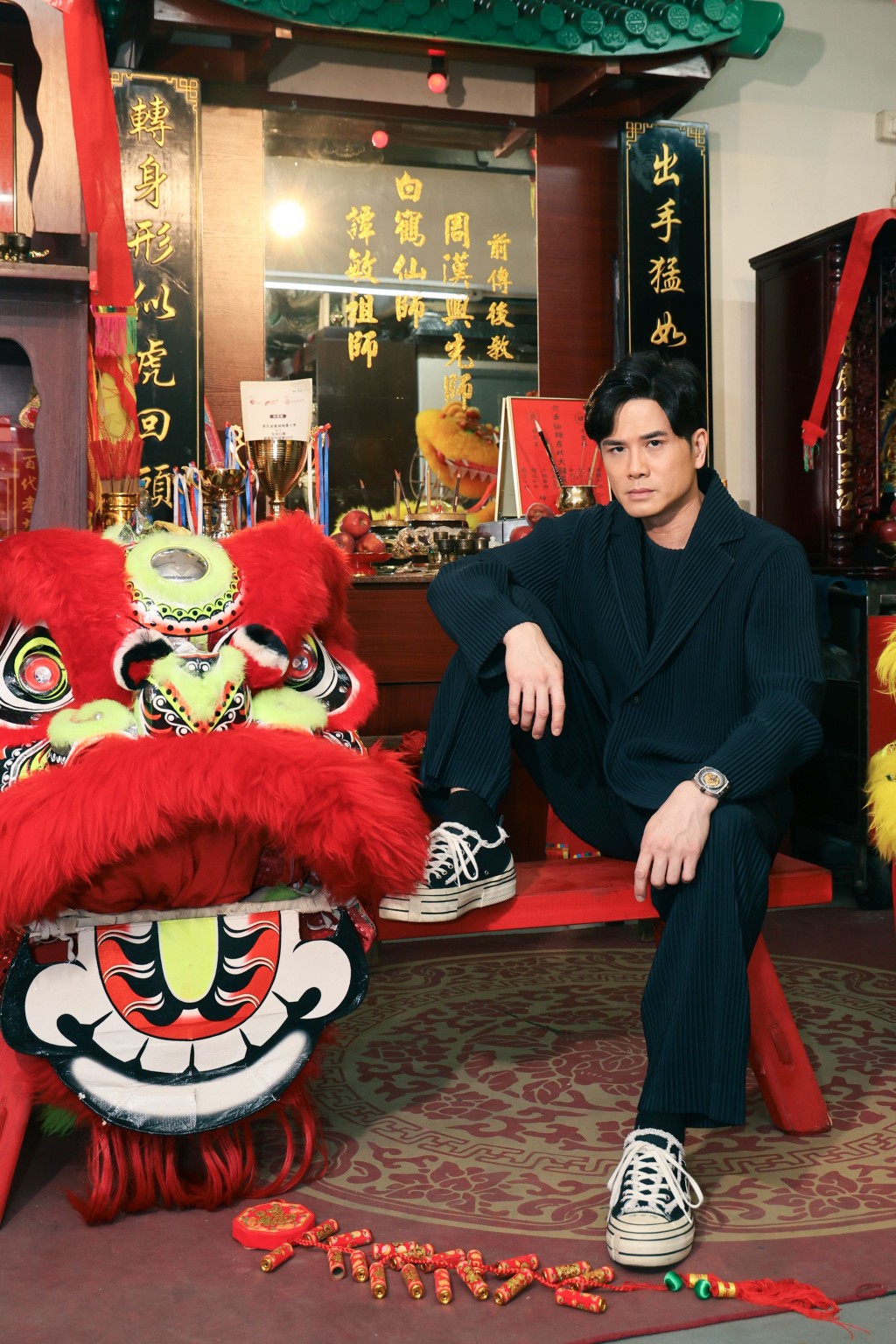 伍允龍打得又睇得。