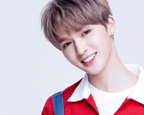 內地官媒不止一次發文批抨娘炮現象。圖為內地男藝人朱正廷。資料圖片