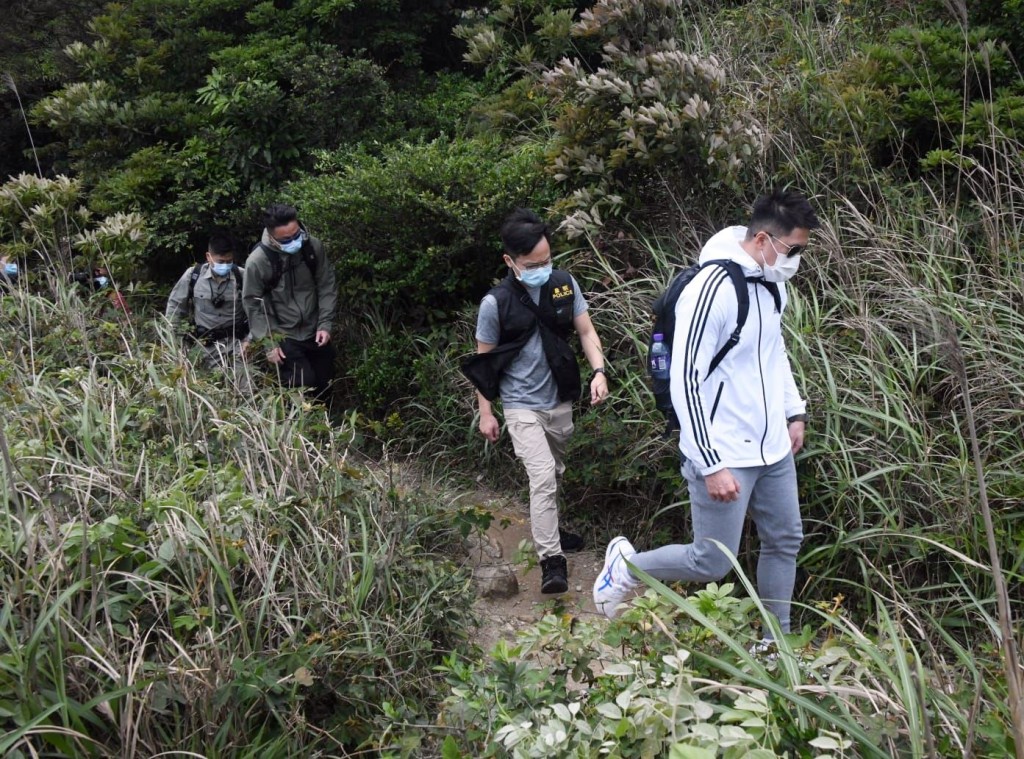 警方登山調查石樂蕎失蹤案。