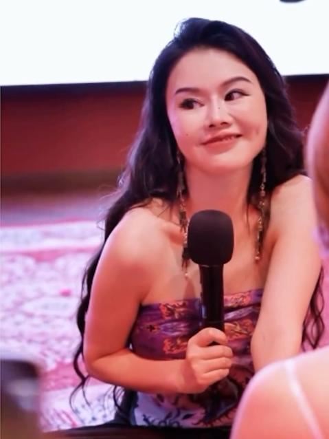 「中國性商教母」靠開辦魅力女性修煉班、眼神勾人教程，吸金逾2400萬人民幣。