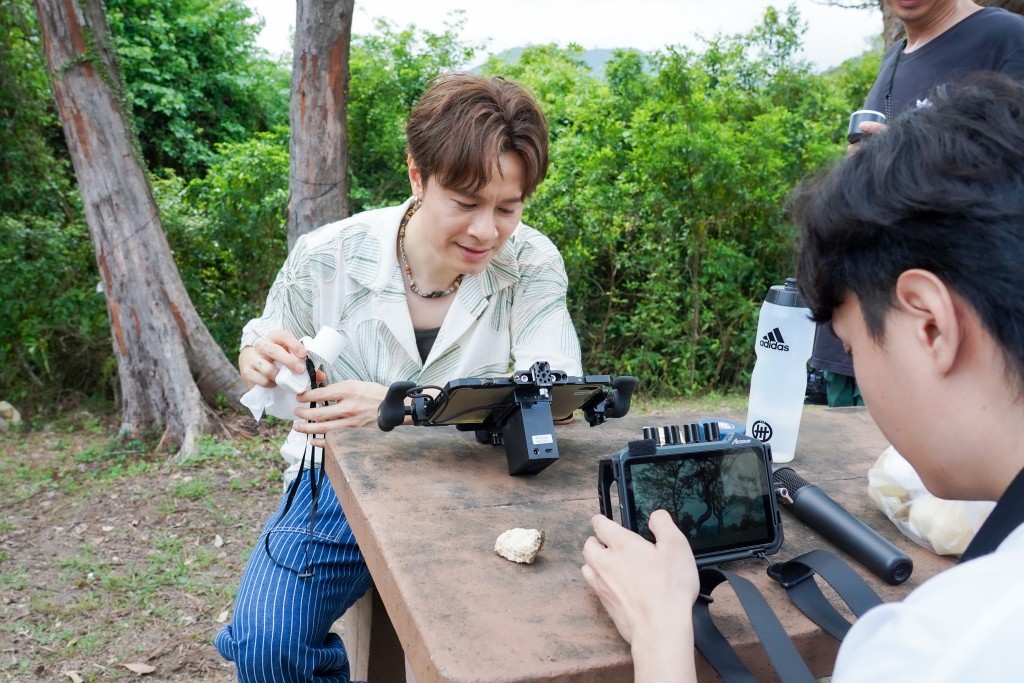 安仔更為新版本重新編曲和錄音，帶出不一樣的新鮮感。