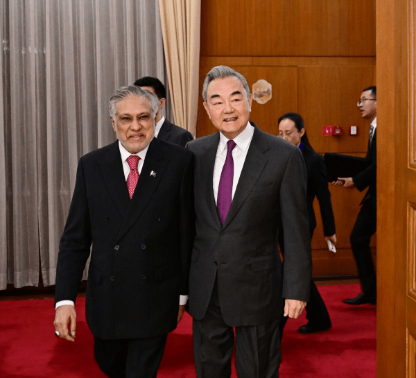 王毅指委內瑞拉情勢突變引發國際社會高度關注 各國主權應受到國際法保護。外交部圖片