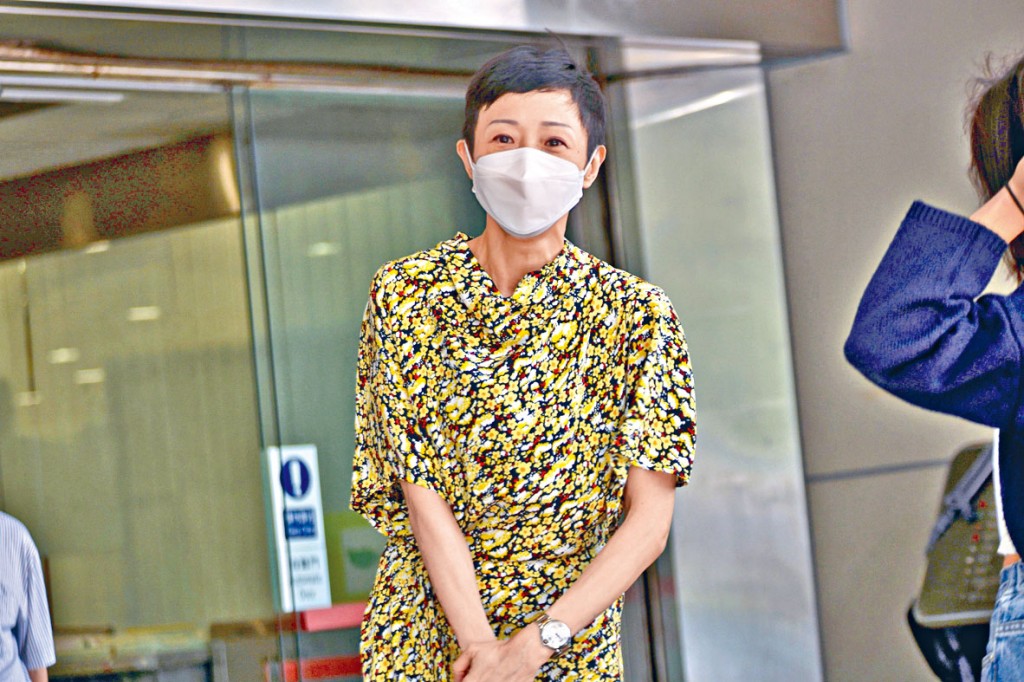 ■陳淑莊憶述唇邊遭「軟嘅，唔濕嘅」物體觸碰。