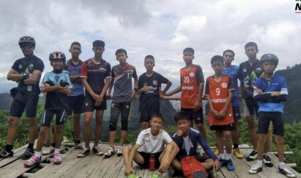 被困的少年已逾半獲救。資料圖片